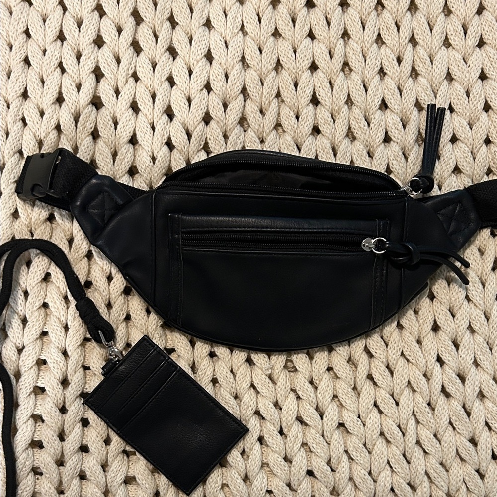 Wild Fable Black Belt Bag and Card Holder Set